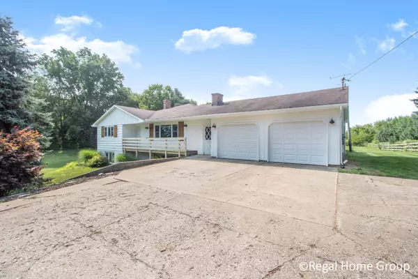 1226 Greenly Street, Hudsonville, MI 49426