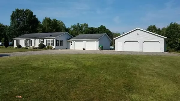 63638 Calvin Center Road, Cassopolis, MI 49031