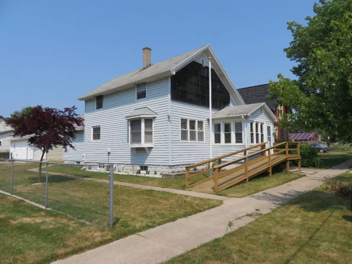 Manistee, MI 49660,160 Taylor Street