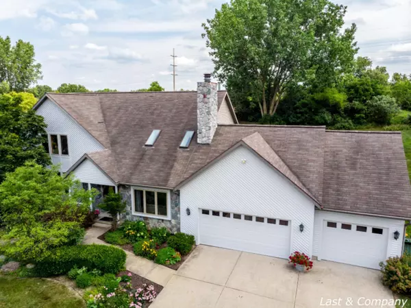 Ada, MI 49301,70 Rollingbrook NE Drive