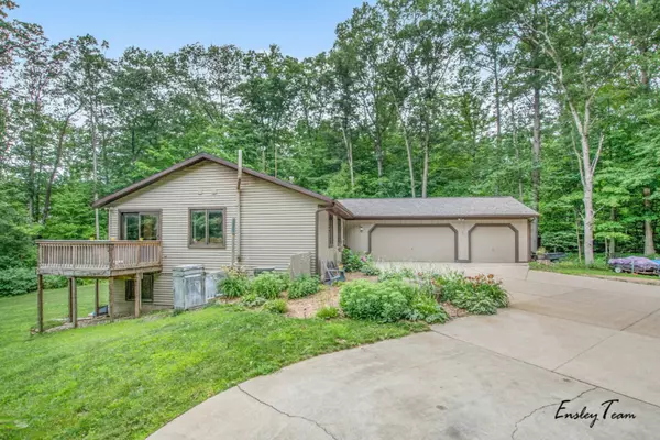 Cedar Springs, MI 49319,6770 Wildwood Court