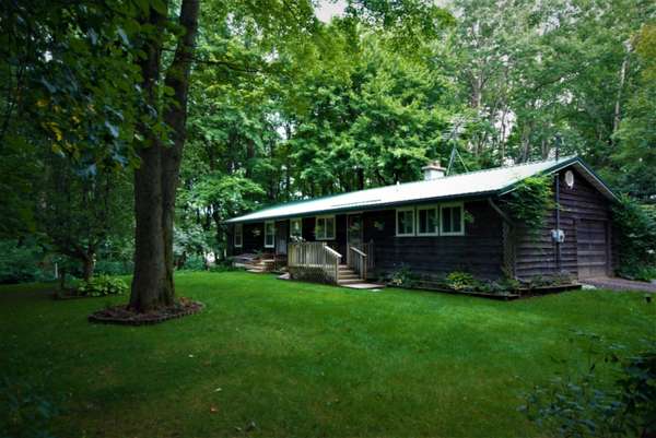 8775 Peck Lake Road, Saranac, MI 48881