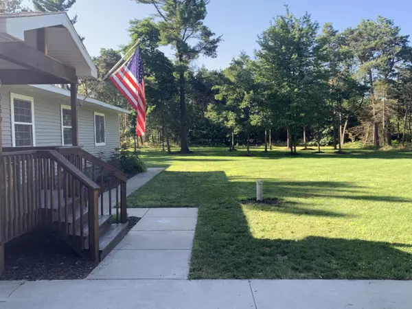 West Olive, MI 49460,9032 160th Avenue