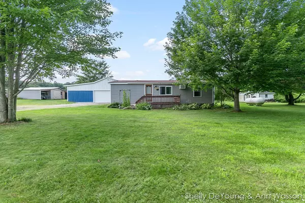 4373 Wood School Road, Hastings, MI 49058