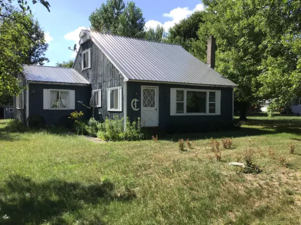 Gowen, MI 49326,12839 Lincoln Lake NE Avenue