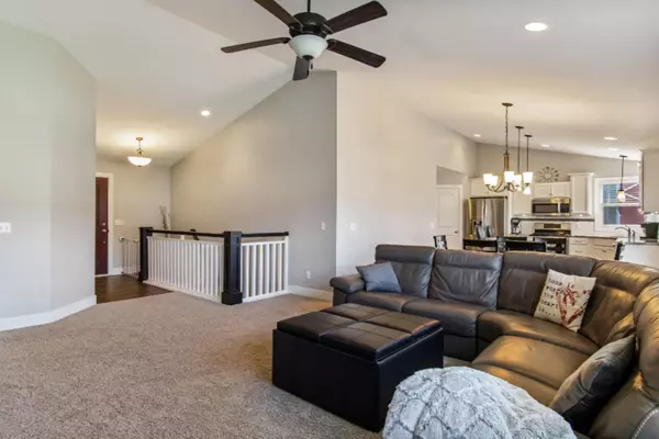 Grand Haven, MI 49417,12947 Sweetbriar Drive