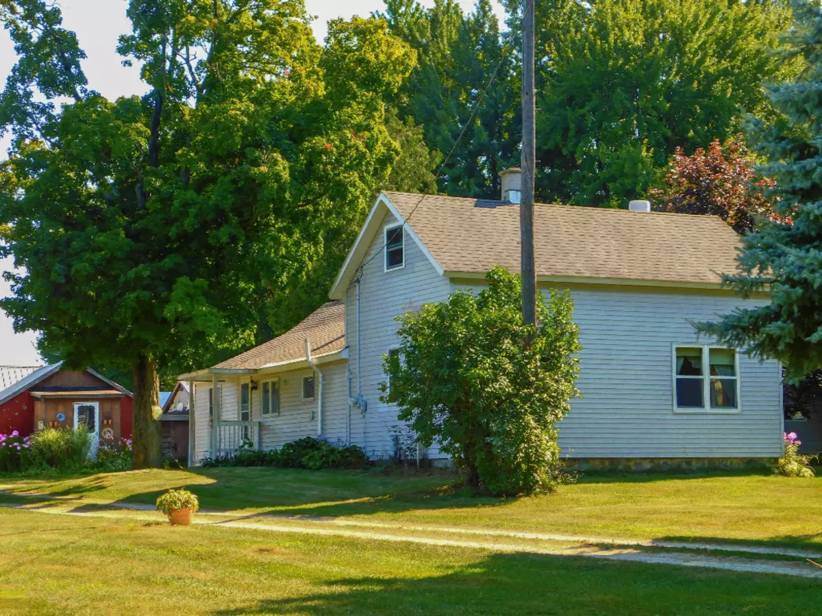 Fremont, MI 49412,8632 W 32nd Street