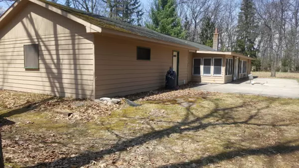 Irons, MI 49644,9678 N Irons Road