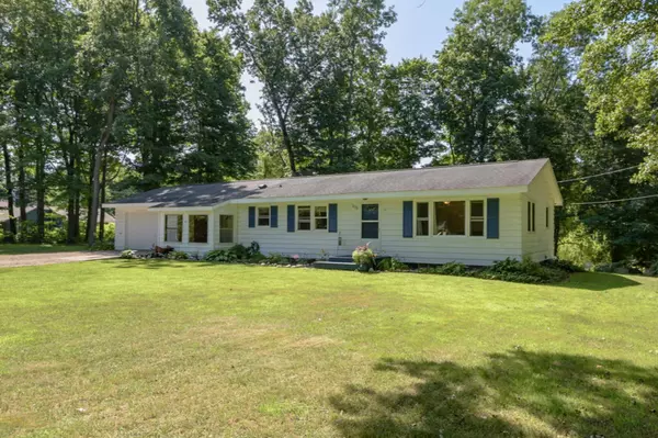 233 W King Street, Centreville, MI 49032