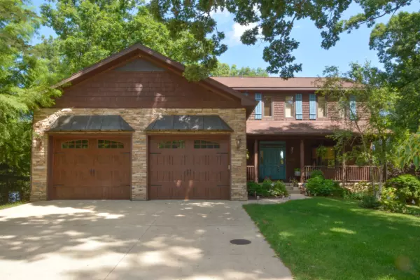 62196 Hunters Pointe Drive, Sturgis, MI 49091