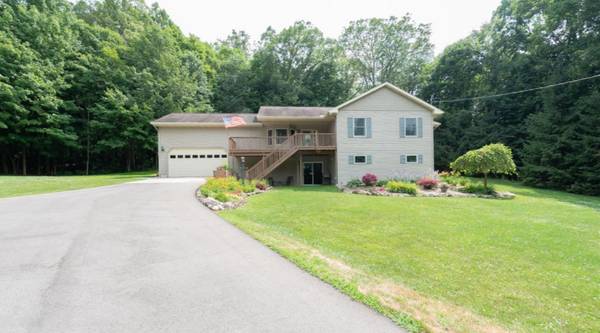 5189 Riverside Drive, Saranac, MI 48881