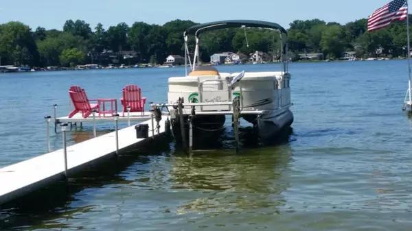 Dowagiac, MI 49047,55720 Indian Lake Road