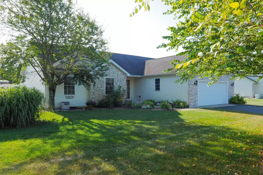 47235 Finch Street, Mattawan, MI 49071