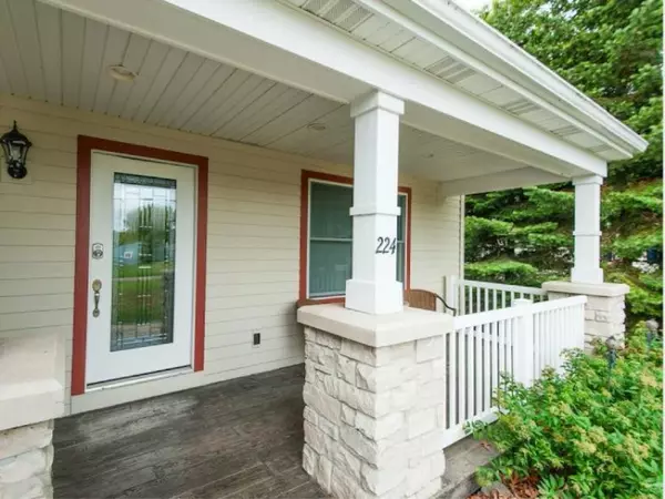 South Haven, MI 49090,224 North Street