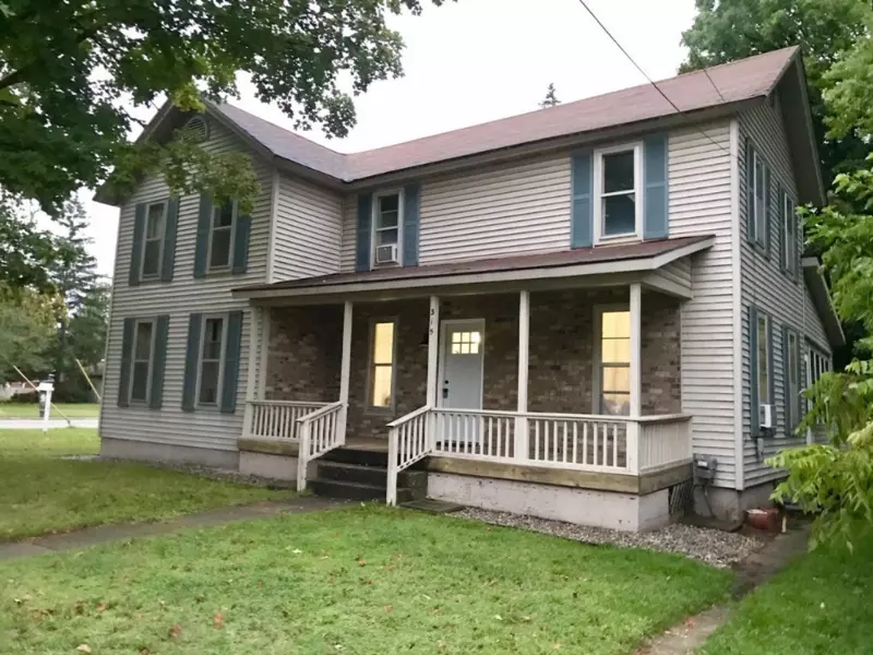 315 Spring Street, Lowell, MI 49331