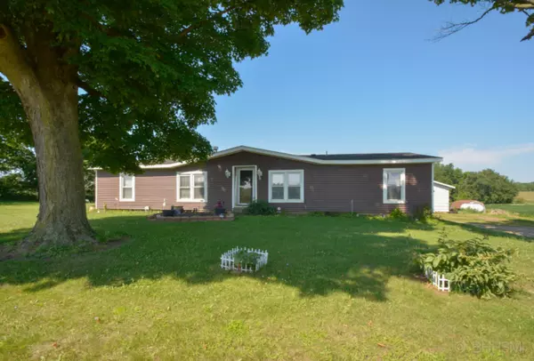 516 Ridge Road, Quincy, MI 49082