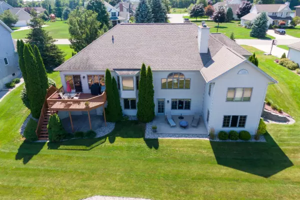 Zeeland, MI 49464,1012 Mid Bluff Drive