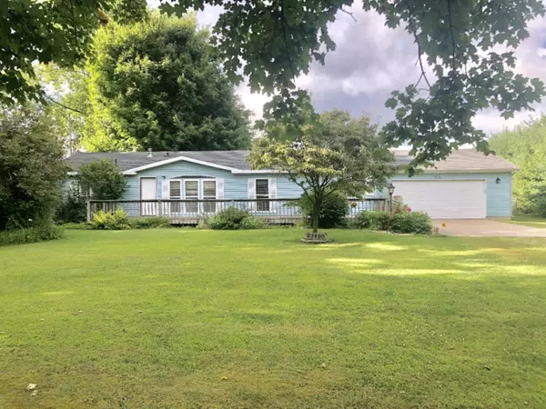 23890 May Street, Edwardsburg, MI 49112