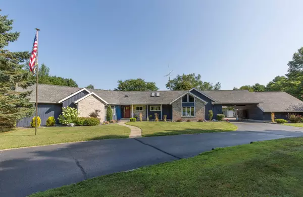 25150 Mintdale Road, Sturgis, MI 49091