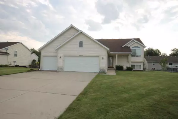 7832 West Side Drive, Hudsonville, MI 49426