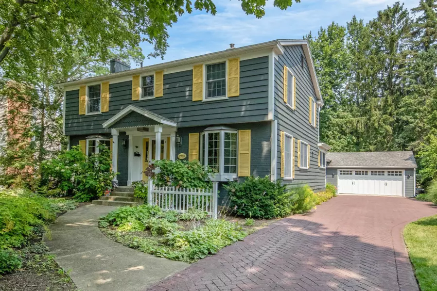 2731 Oakwood SE Drive, East Grand Rapids, MI 49506