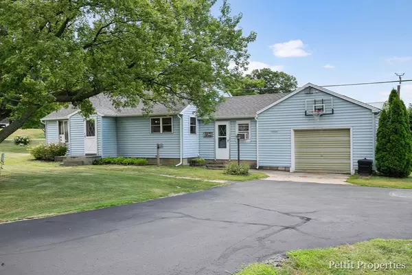 14380 14 Mile NE Road, Greenville, MI 48838