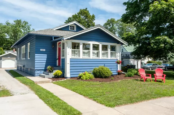 South Haven, MI 49090,327 Clinton Street