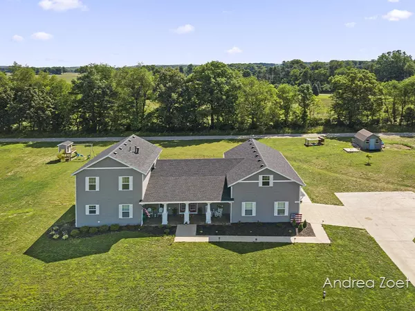 2668 Applewine Road, Middleville, MI 49333
