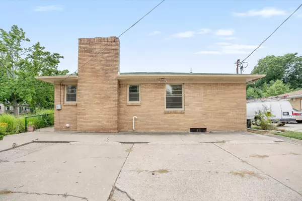 St. Joseph, MI 49085,1906 Langley Avenue