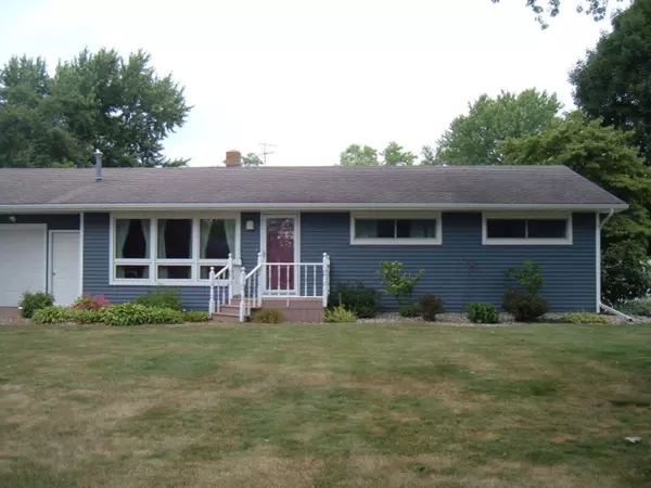 1433 S Aurilla, St. Joseph, MI 49085