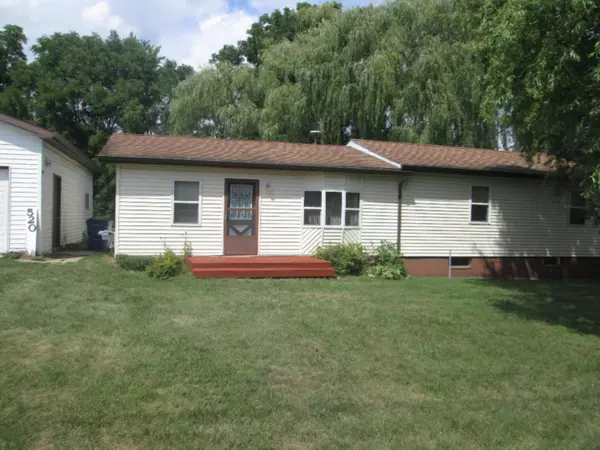 520 W Day Street, Stanton, MI 48888