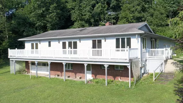 2922 Shady Drive, Osseo, MI 49266