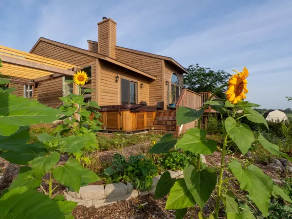 14346 Ott Lane, Grand Haven, MI 49417