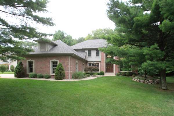 8514 Wyndwood Point, Mattawan, MI 49071