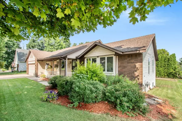 Hudsonville, MI 49426,7378 Rolling Hills Drive