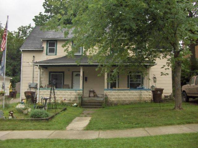 629-631 Hackett Street, Ionia, MI 48846