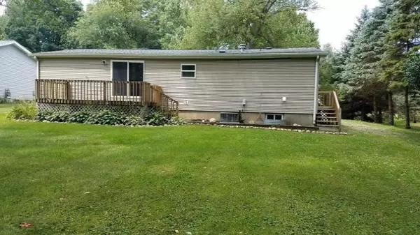 Edwardsburg, MI 49112,21863 McCain Lane