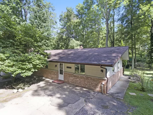 Gobles, MI 49055,31426 BRANDYWINE Road