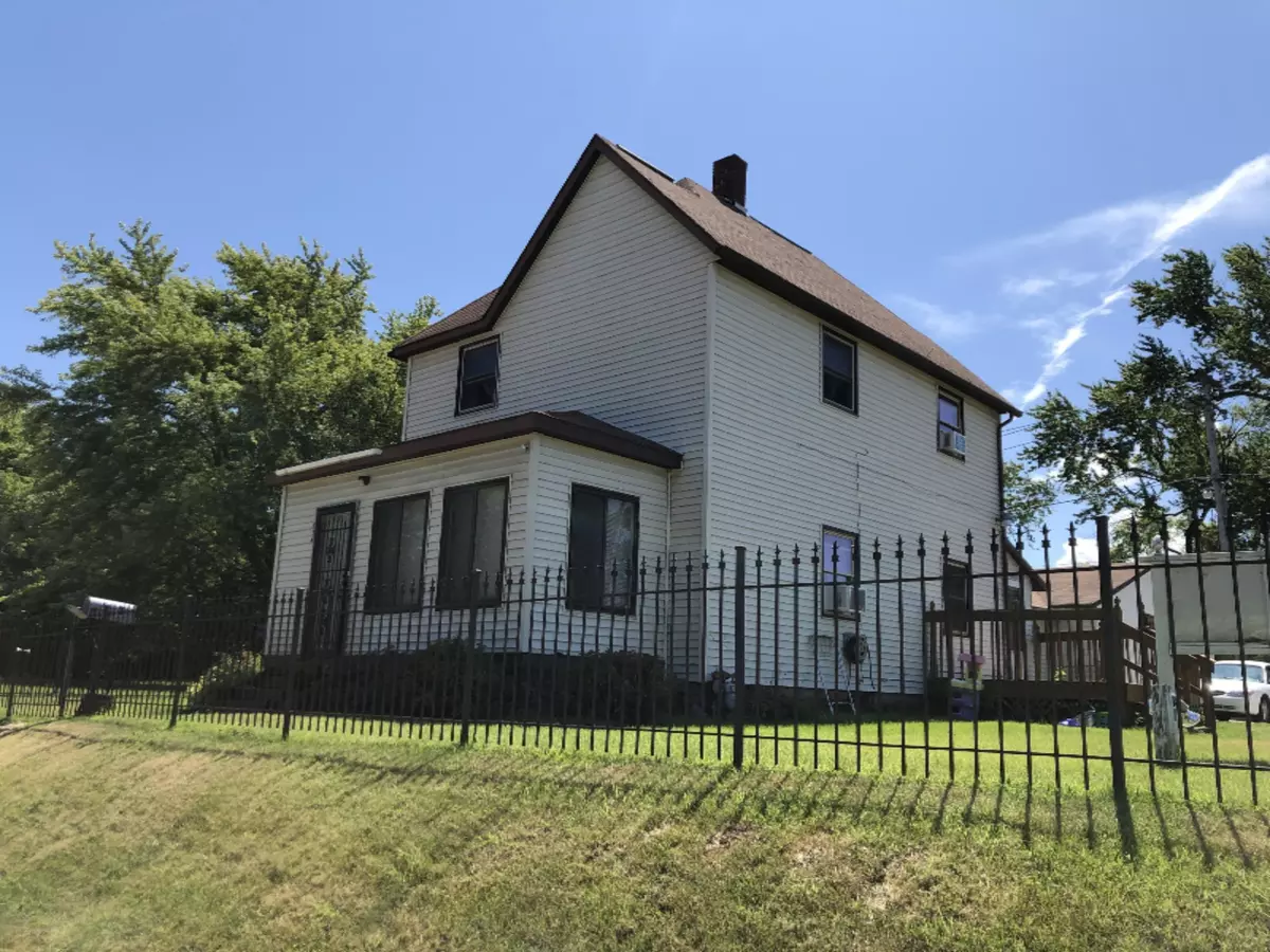 Benton Harbor, MI 49022,534 E Main Street