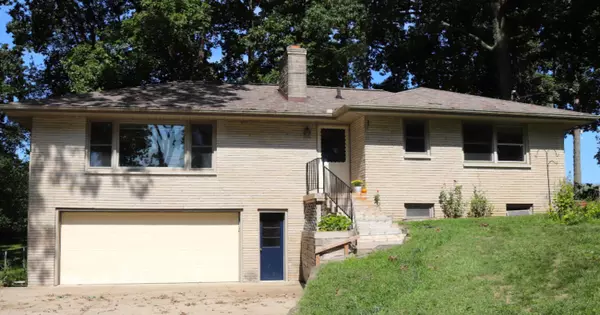 7069 Hazelwood, Richland, MI 49083