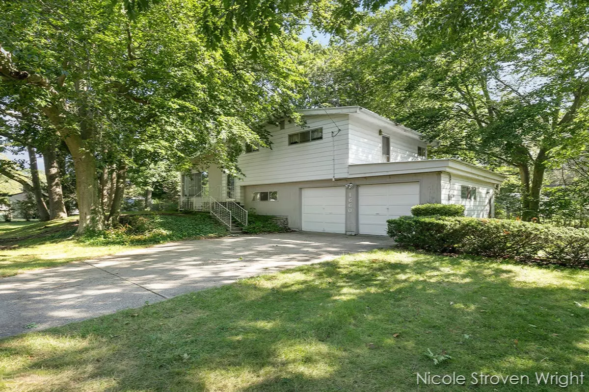 Norton Shores, MI 49441,1660 Helen Drive