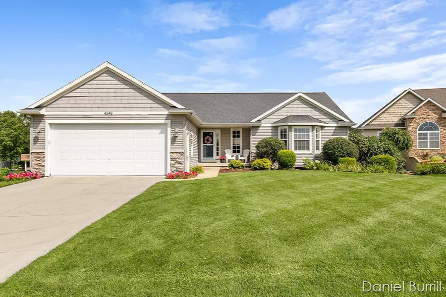 4348 Redkey SW Court, Grandville, MI 49418