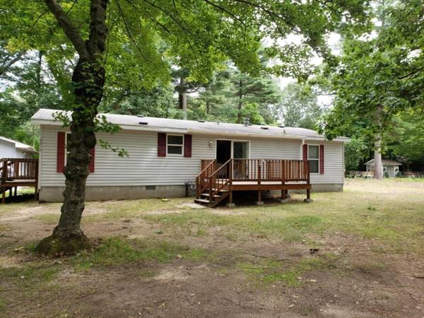 6210 Middle Lake Road, Twin Lake, MI 49457