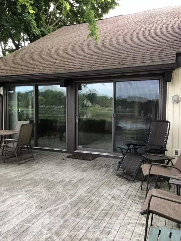 Spring Lake, MI 49456,572 Wind Drift Lane #14