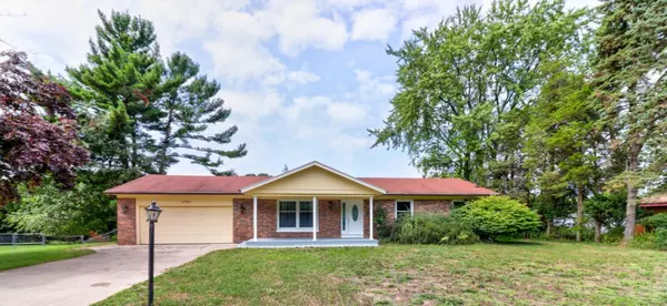 14785 Lakeshore Drive, Grand Haven, MI 49417