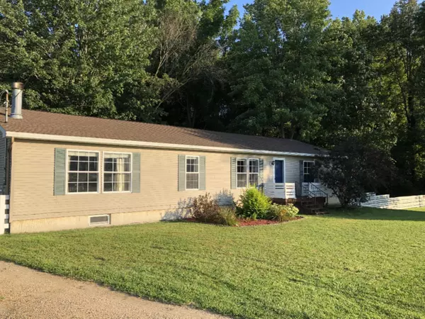 Sturgis, MI 49091,64125 Prairie River Road