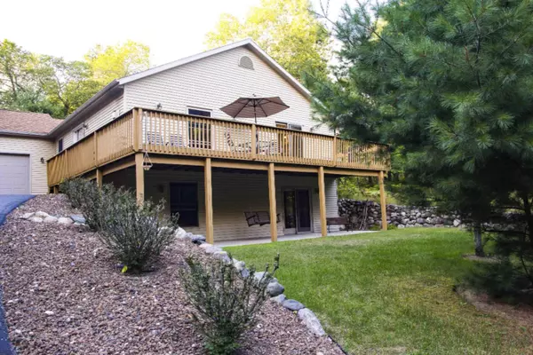 Stanwood, MI 49346,11779 Broken Arrow Lane