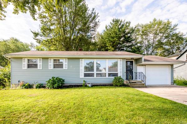 238 Pearl Street, Coloma, MI 49038