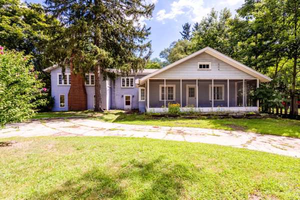 6149 Huron Street, Coloma, MI 49038