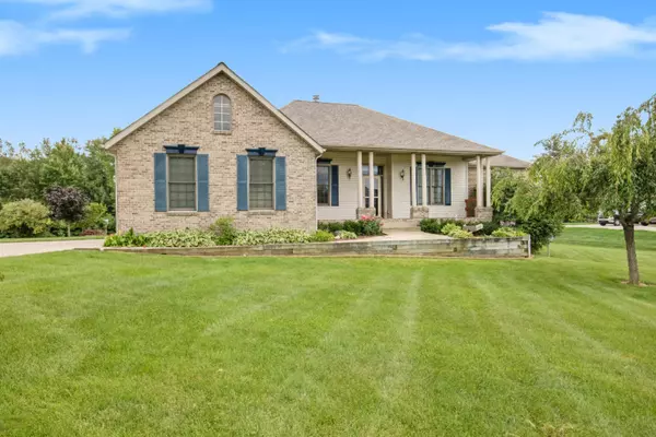 2530 Recluse Drive, Cedar Springs, MI 49319